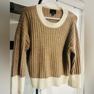 Women Lumiere Pull over sweater Small
